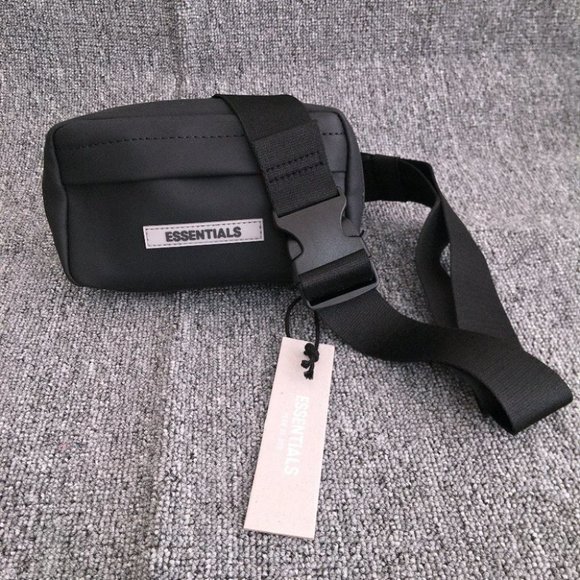 NWT Essentials Sling Crossbody Bag - Picture 1 of 11